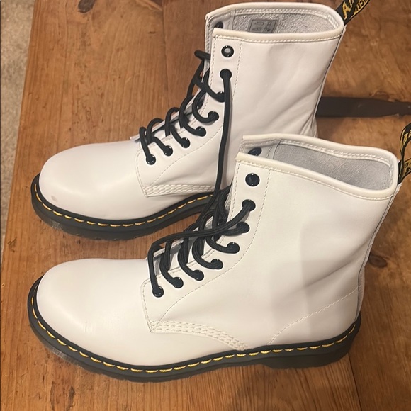 Dr. Martens White Boots with Black Laces - Picture 2 of 4